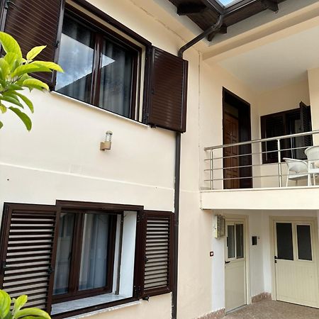 Elby Apartments Berat Bagian luar foto