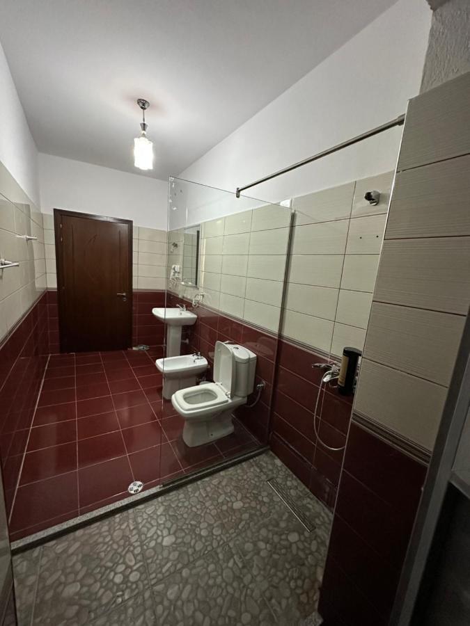 Elby Apartments Berat Bagian luar foto